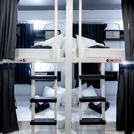 Vibes Hostel Bangkok Eksteriør bilde