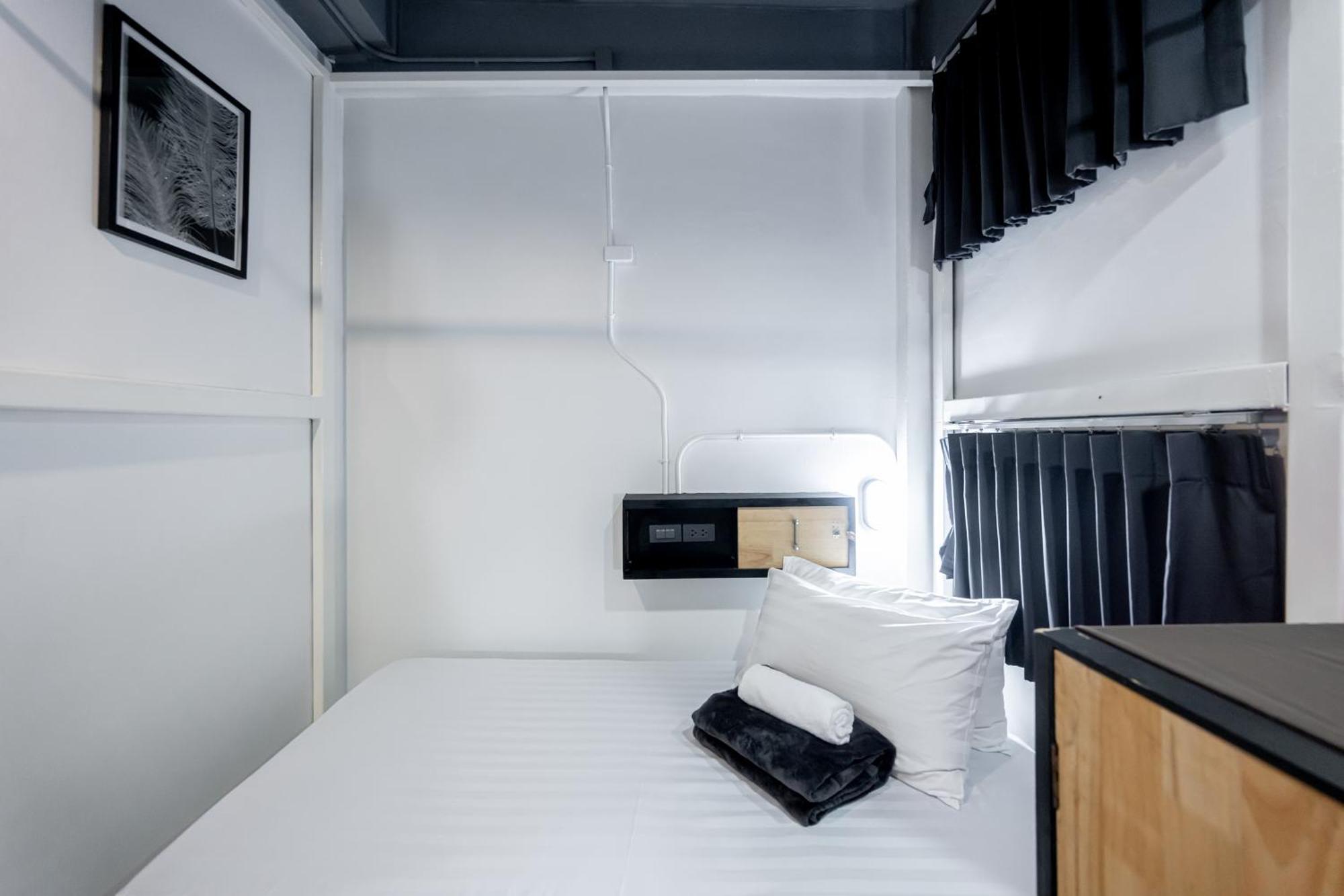 Vibes Hostel Bangkok Eksteriør bilde