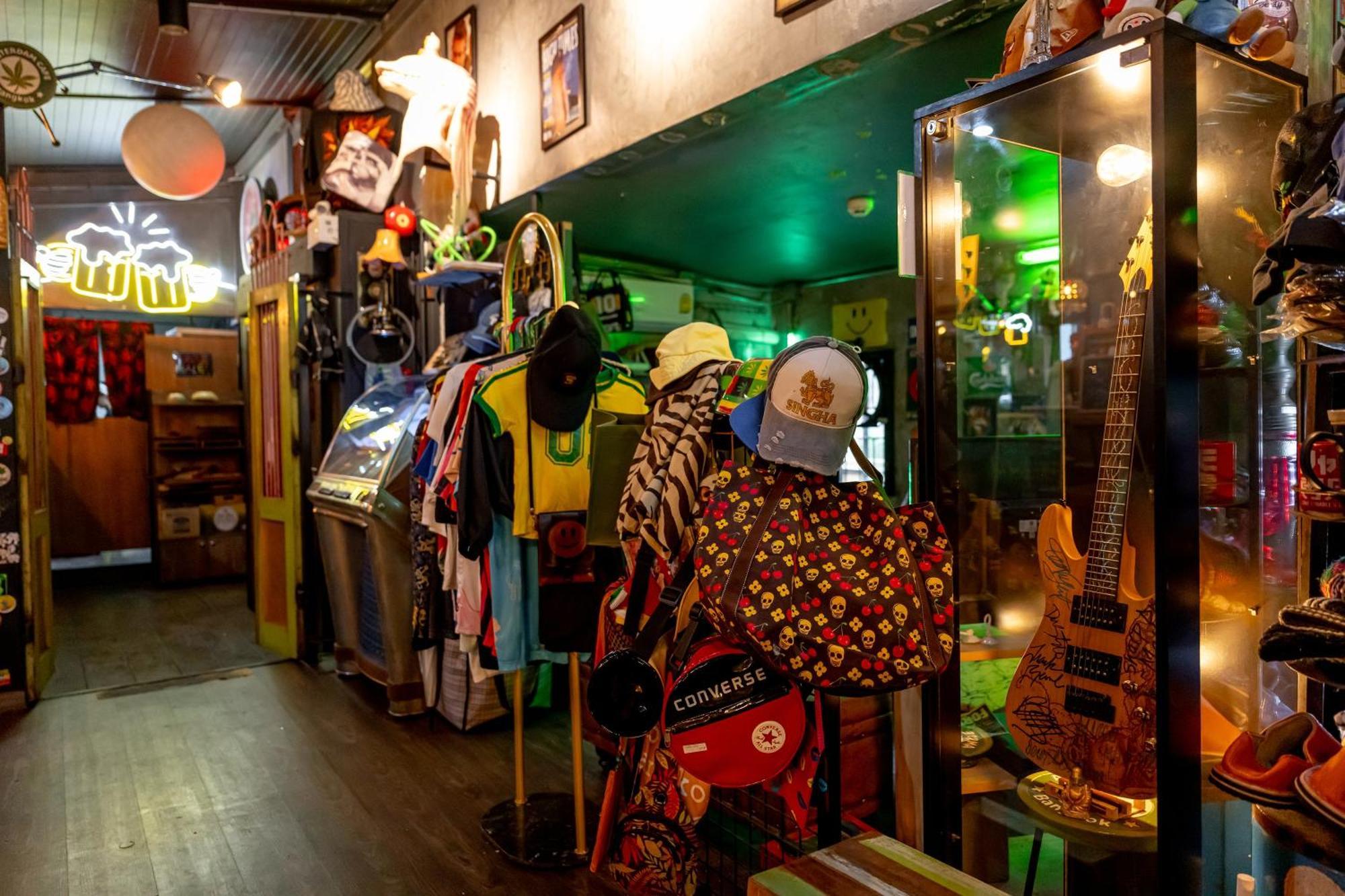 Vibes Hostel Bangkok Eksteriør bilde
