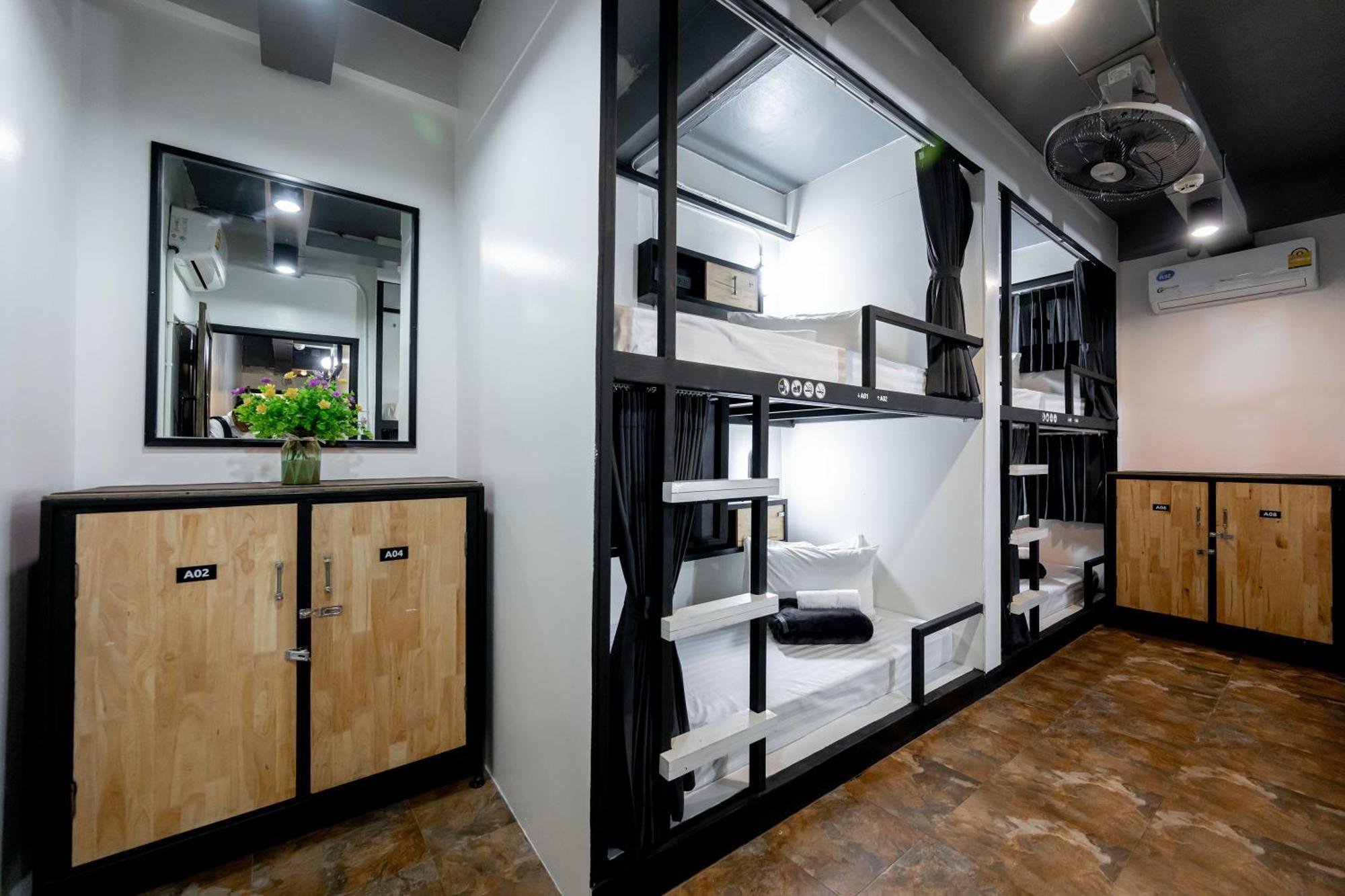 Vibes Hostel Bangkok Eksteriør bilde
