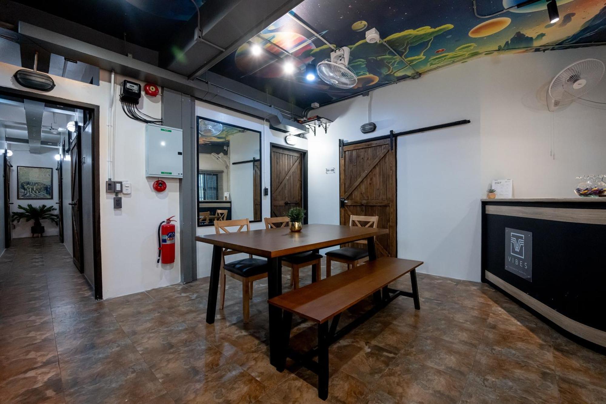 Vibes Hostel Bangkok Eksteriør bilde